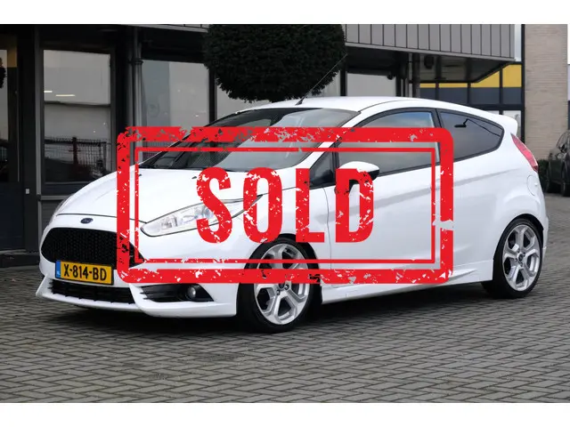 Ford Fiesta VERKOCHT 2013 Benzine 18