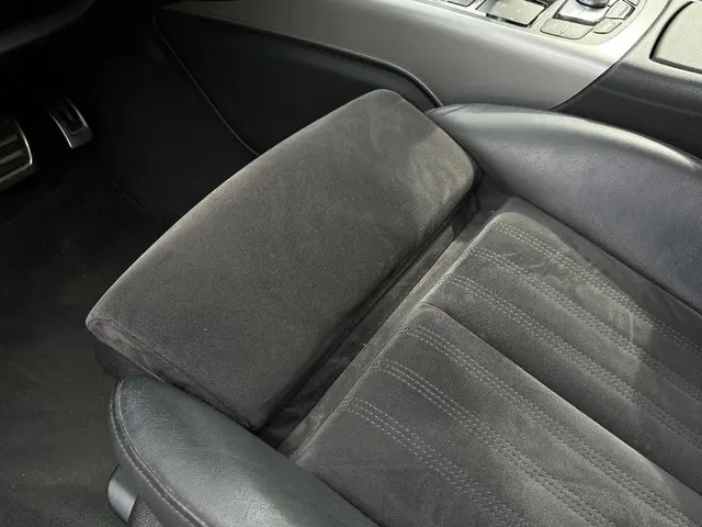 Audi A6 Avant 2.0 TDI ultra Sport Edition 2014 Diesel 12