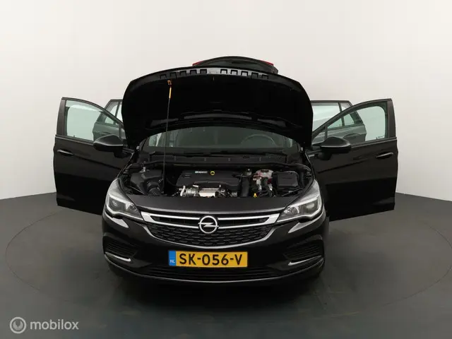 Opel Astra Sports Tourer 1.0 Online Edition 2018 Benzine 24