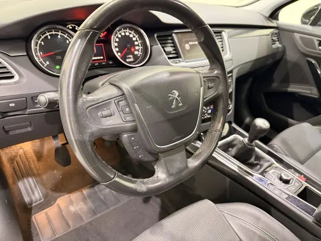 Peugeot 508 SW 1.6 THP Premium Pano/Clima 2014 Benzine 43