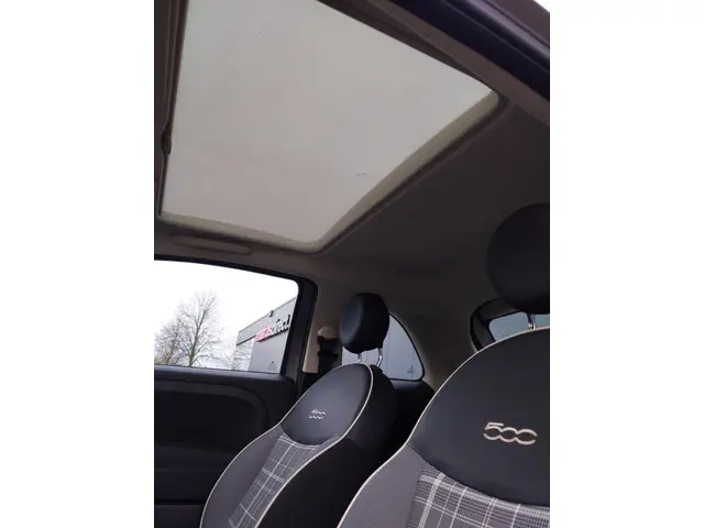 Fiat 500 0.9 TwinAir Turbo Collezione 2018 Benzine 18