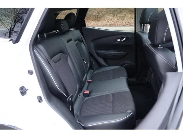 Renault Kadjar 1.2 TCe Bose 2017 Benzine 17