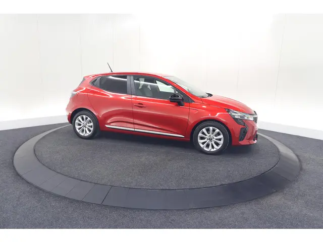Renault Clio TCe 90 GPF Evolution 2024 Benzine 8