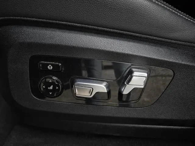 BMW X5 xDrive45e M SPORT 2021 Hybride Benzine 29