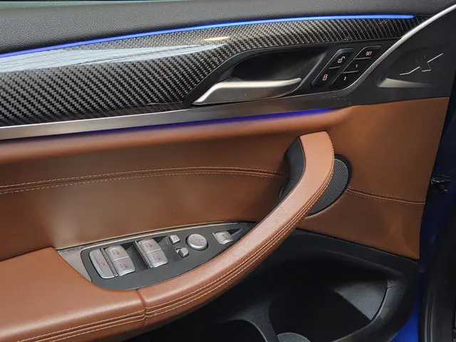 BMW X4 xDrive20i High Executive 2023 Hybride Benzine 29