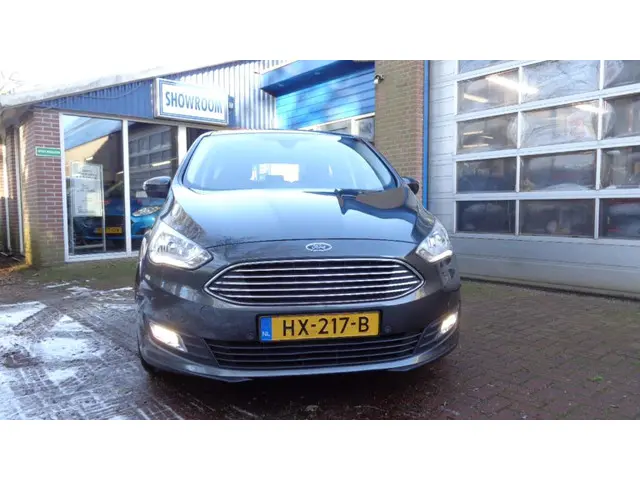 Ford C-MAX 1.5 Titanium 2016 Benzine 5