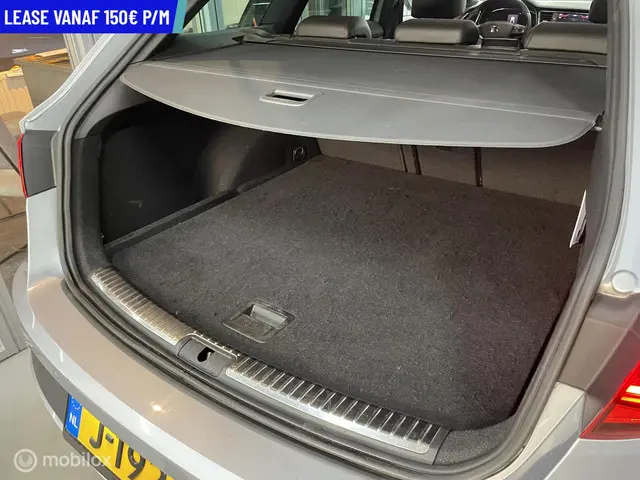 SEAT Leon Sportstourer 1.5 eTSI FR 2020 Benzine 13
