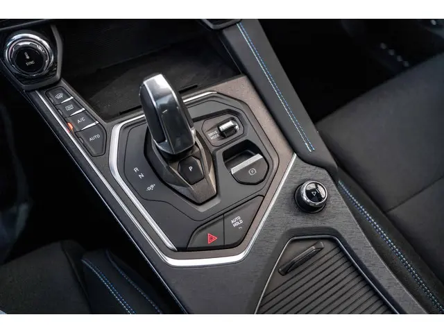 Lynk & Co 01 1.5|Pano|Car Play|360 Cam| 2023 Hybride Benzine 28