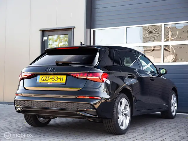 Audi A3 Sportback 35 TFSI S edition 2025 Benzine 10
