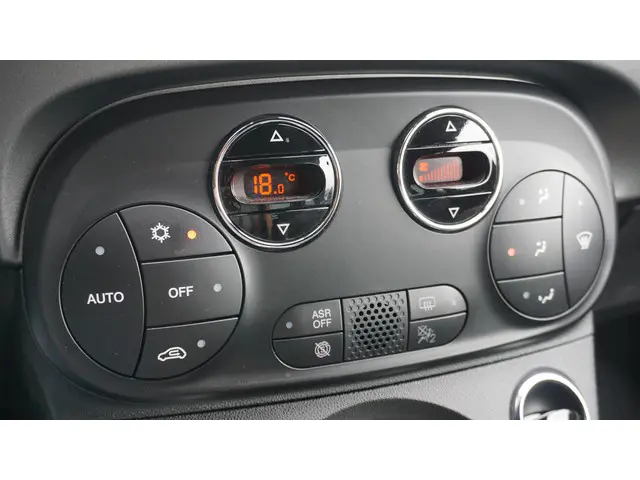 Fiat 500 S 0.9 TwinAir Turbo 105PK! Sport 2018 Benzine 19