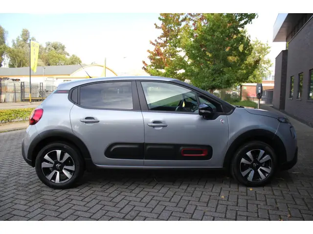 Citroën C3 1.2 PureTech C-Series 2021 Benzine 11