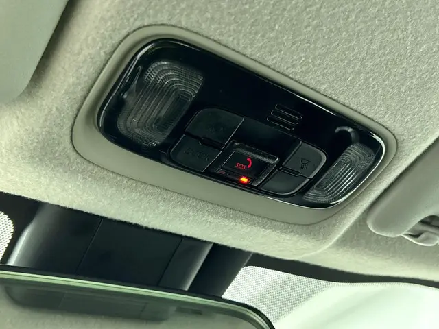 Toyota Yaris 1.5 Hybrid Active Auto. 2023 Hybride Benzine 9