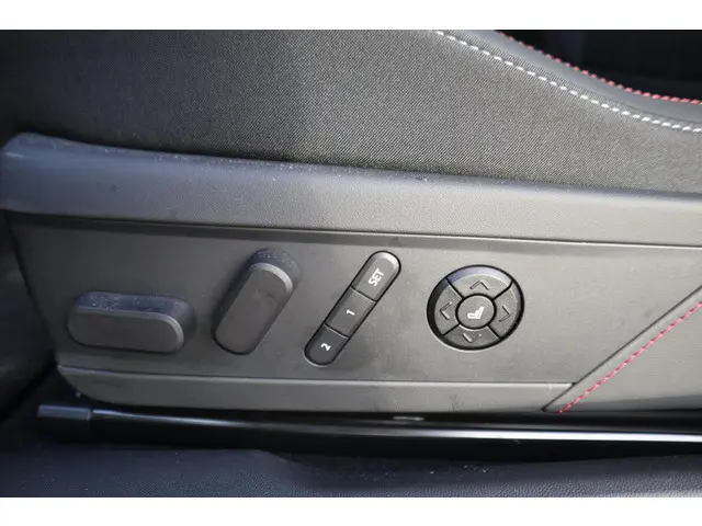 MINI 3-Deurs Cooper E 2024 Elektrisch 17