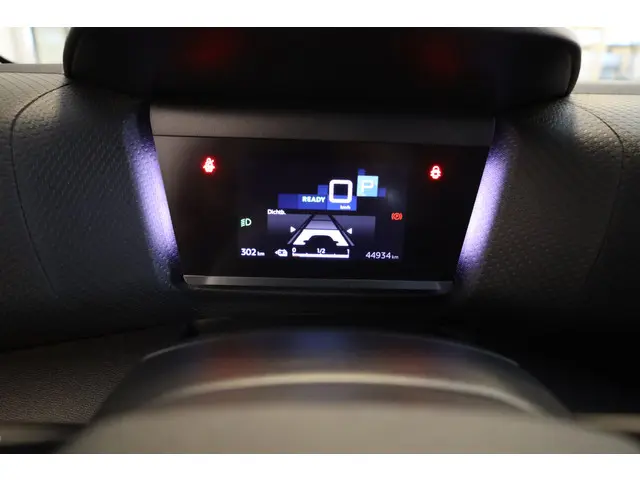 Citroën ë-C4 Shine 50 kWh 2022 Elektrisch 32