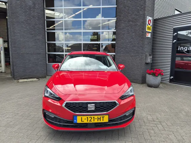 SEAT Leon Sportstourer 2