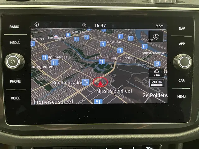 Volkswagen Tiguan 1.4 TSI ACT R-Line 2017 Benzine 11