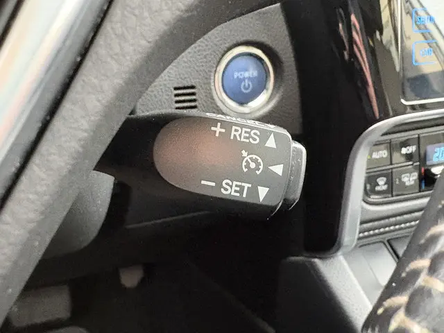 Toyota Auris 1.8 Hybrid Trend 2016 Hybride Benzine 25