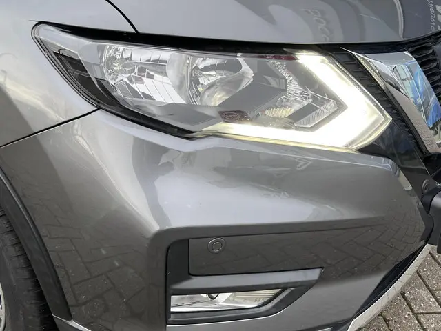 Nissan X-Trail 1.6 DIG-T N-Connecta 2018 Benzine 23