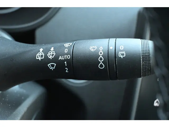 Dacia Duster 1.3 TCe 130 Journey 2024 Benzine 45