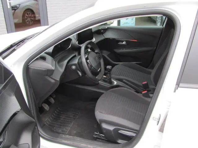 Peugeot 208 1.2 PureTech Active Pack 2023 Benzine 6