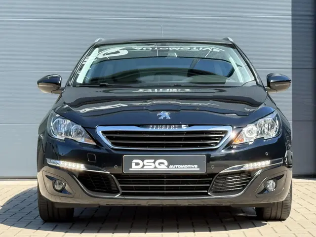 Peugeot 308 SW 1.2 PureTech Blue Lion 2017 Benzine 22