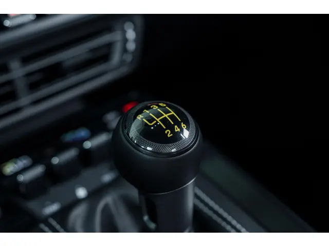 Porsche 911 4.0 GT3 Touring 2021 Benzine 54