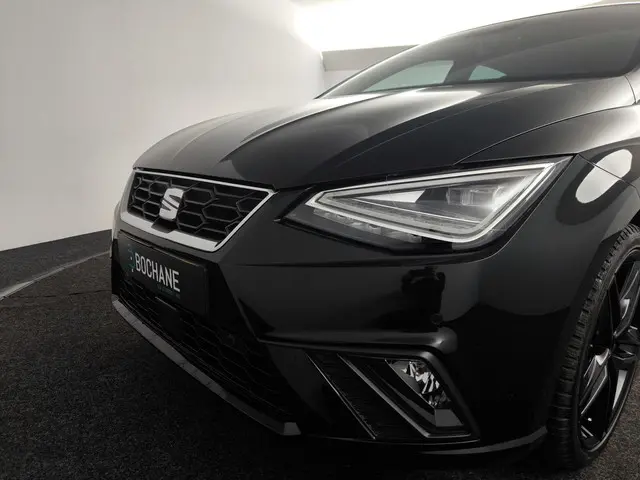SEAT Ibiza 1.0 EcoTSI FR Business Connect 2025 Benzine 29