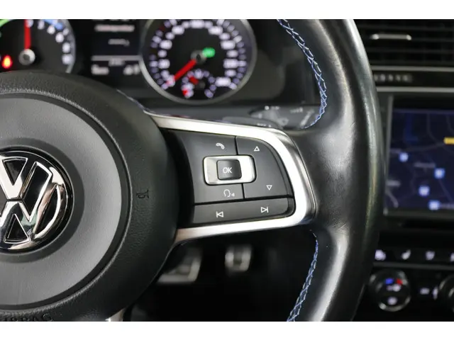 Volkswagen Golf 1.4 TSI GTE 2015 Hybride Benzine 24