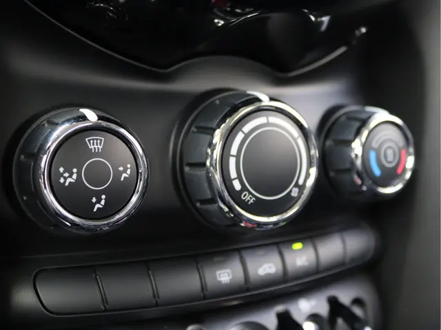 MINI Cooper | BOVAG-garantie 2018 Benzine 33