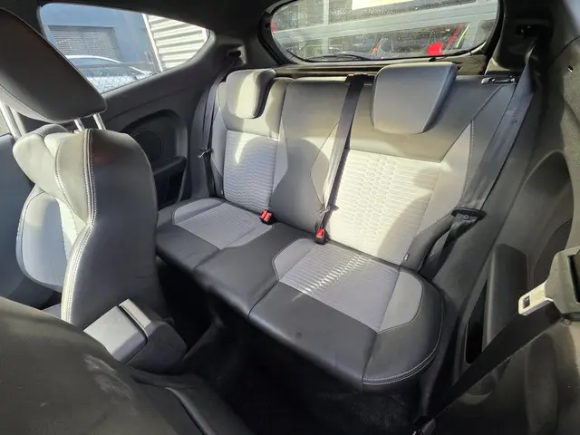 Ford Fiesta 1.6 ST2 2015 Benzine 8