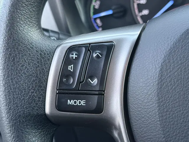 Toyota Yaris 1.5 Hybrid Active 2019 Hybride Benzine 14