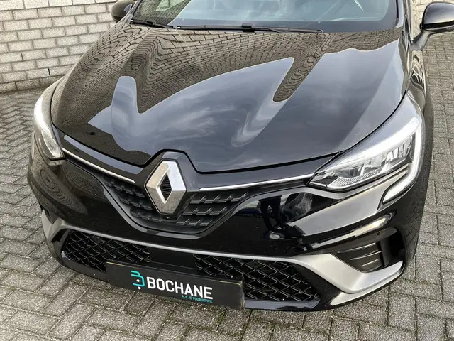 Renault Clio 1.3 TCe R.S. Line 2020 Benzine 31