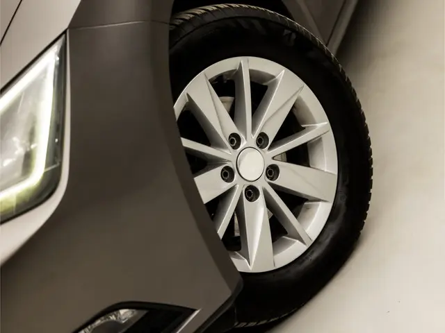 SEAT Leon ST 1.2 TSI Sport 2014 Benzine 27