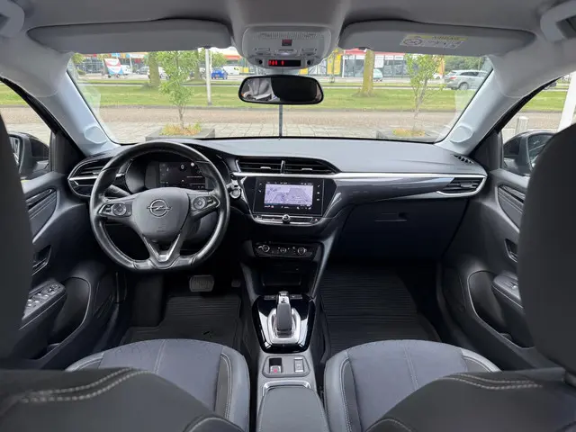 Opel Corsa-e Elegance 50 kWh (SOH 95,3%) 2021 Elektrisch 15