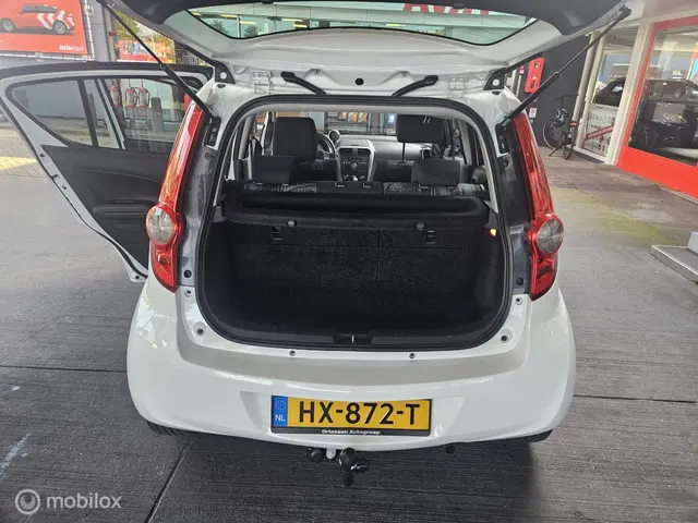 Opel Agila 1.2 Edition 2013 Benzine 12