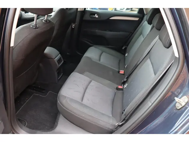 Citroën C4 1.4 VTi Tendance 2012 Benzine 11