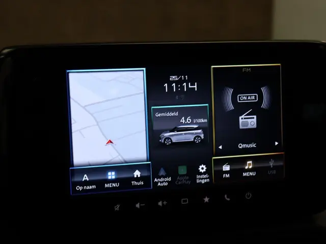 Suzuki Swift 1.2 Style Smart Hybrid 2025 Benzine 34