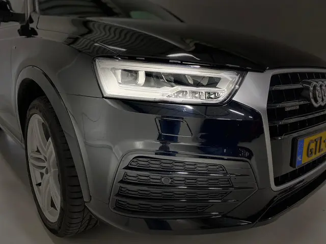 Audi Q3 2.0 TFSI quattro Sport Pro Line S 2015 Benzine 15