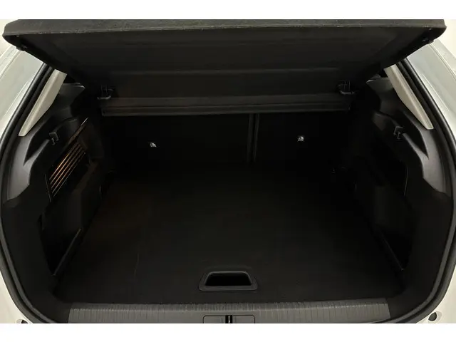 Citroën C4 1.2 Hybrid 136 Plus 2024 Hybride Benzine 11