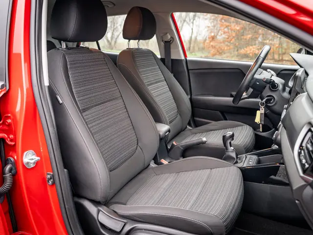 Kia Stonic 1.0 T-GDi MHEV DynamicLine 2022 Benzine 11