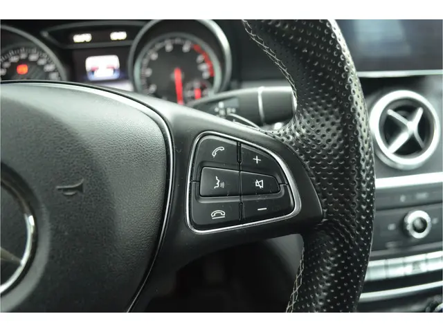 Mercedes-Benz A-Klasse 180 Ambition 2016 Benzine 10