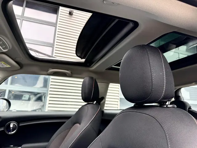 MINI Cooper Mini 1.5 Pepper | Pano | Airco | NAP 2016 Benzine 27
