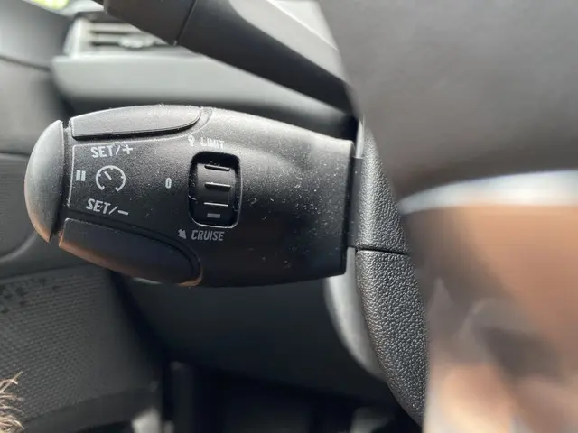Peugeot 208 1.2 VTi Urban Soul 2013 Benzine 13