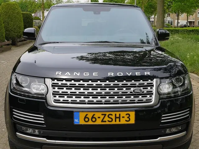 Land Rover Range Rover 4.4 SDV8 Autobiography 2013 Diesel 4