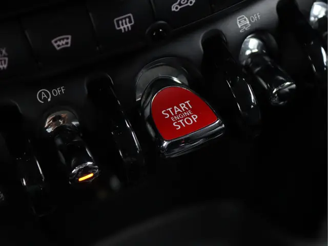 MINI Cooper 1.5 Salt 2021 Benzine 48