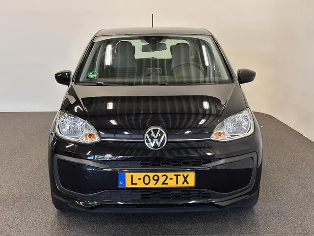 Volkswagen up! 1.0 2021 Benzine 16