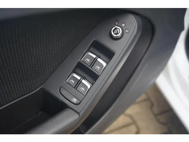 Audi A4 Avant 1.8 TFSI S-line 2013 Benzine 30