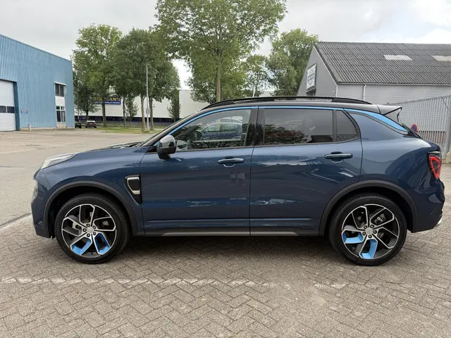 Lynk & Co 01 1.5 2025 Hybride Benzine 5