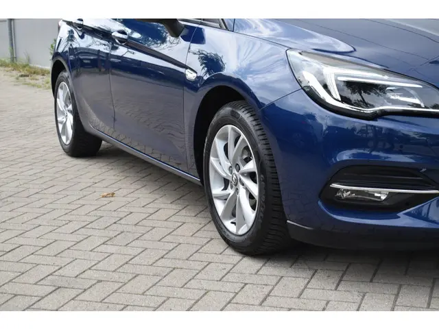 Opel Astra 1.2 Edition 2021 Benzine 11