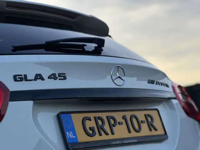 Mercedes-Benz GLA AMG 45 4MATIC 2014 Benzine 20